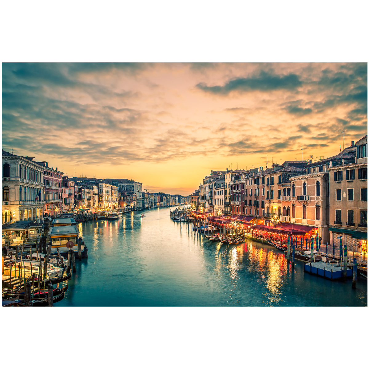 Картина на холсте 60x90 см "Венеция река", HE-111-019